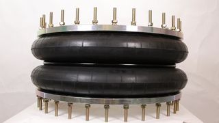 Firestone W01-M58-7532 空気ばね交換ガイド